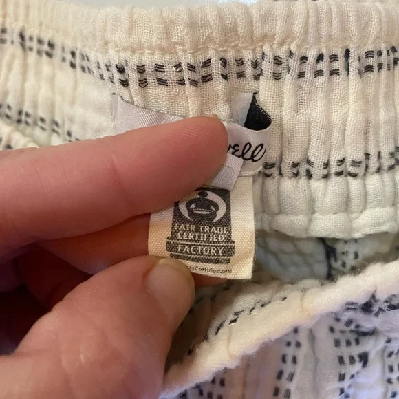 Madewell Lightspun Balloon Drawstring Pull-On Pants, Size Medium, White & Black - Picture 8 of 10